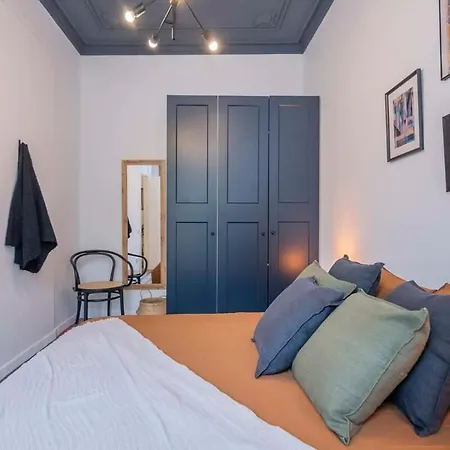 דירה Elegant 4 Bedrooms 3 Bathrooms Catalan ברצלונה