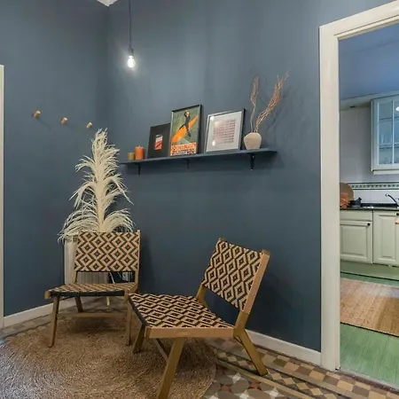 Elegant 4 Bedrooms 3 Bathrooms Catalan דירה *