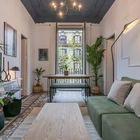 דירה Elegant 4 Bedrooms 3 Bathrooms Catalan *