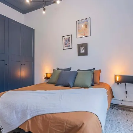 דירה Elegant 4 Bedrooms 3 Bathrooms Catalan
